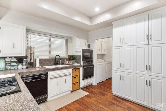 2000 Ashe Road 21, Bakersfield, CA 93309