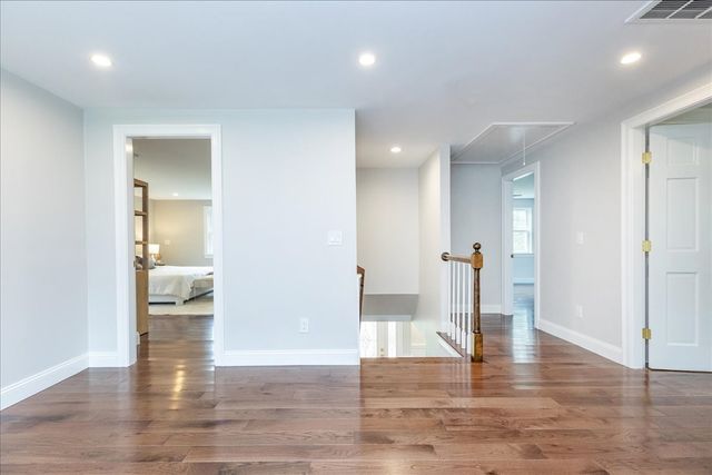 113 River St, Middleton, MA 01949
