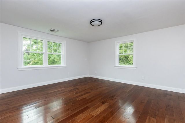 113 River St, Middleton, MA 01949