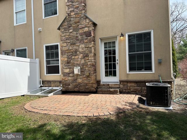 185 WILTREE CT, State College, PA 16801