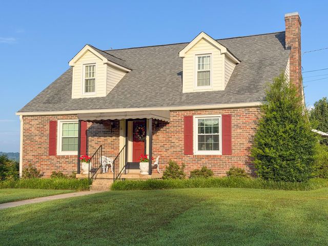 326 Ballentine St, Pulaski, TN 38478
