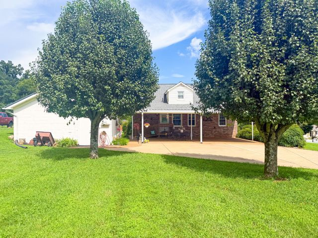 326 Ballentine St, Pulaski, TN 38478