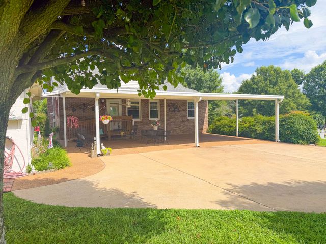 326 Ballentine St, Pulaski, TN 38478
