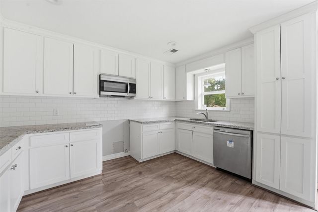 25823 Water Ridge Drive, Huffman, TX 77336