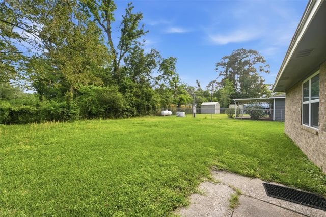 25823 Water Ridge Drive, Huffman, TX 77336
