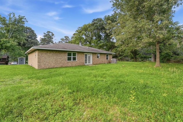 25823 Water Ridge Drive, Huffman, TX 77336