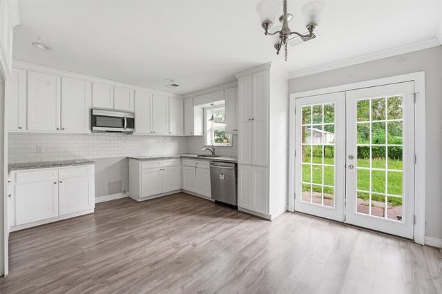 25823 Water Ridge Drive, Huffman, TX 77336
