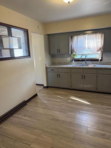 4029 N 72nd STREET, Milwaukee, WI 53216
