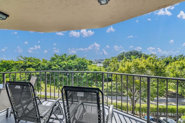 859 Jeffery Street SE 5090, Boca Raton, FL 33487