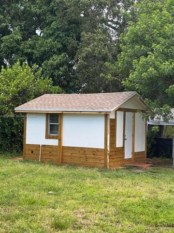 470 NE 130th Street, North Miami, FL 33161