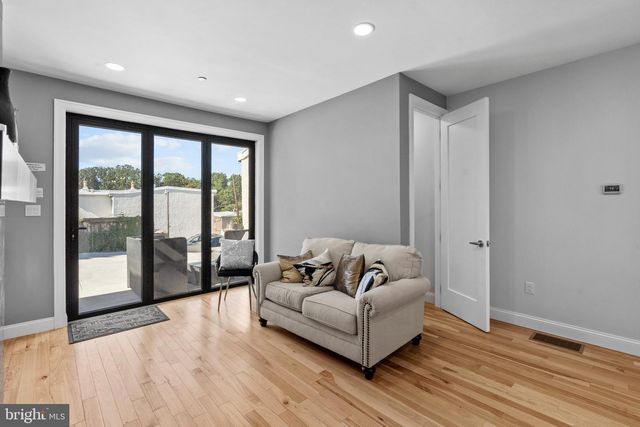268 DUPONT ST, Philadelphia, PA 19128