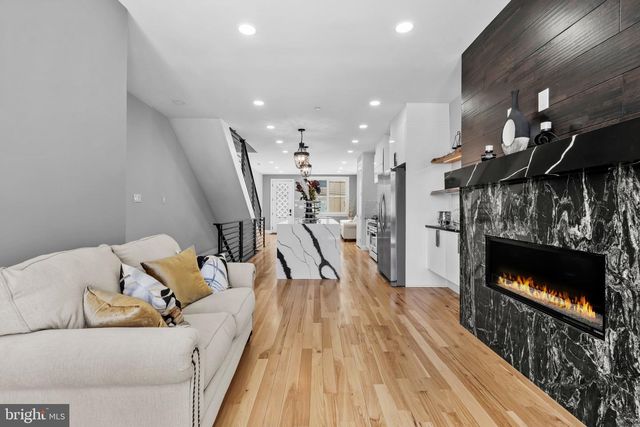 268 DUPONT ST, Philadelphia, PA 19128