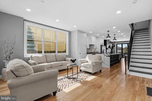 268 DUPONT ST, Philadelphia, PA 19128