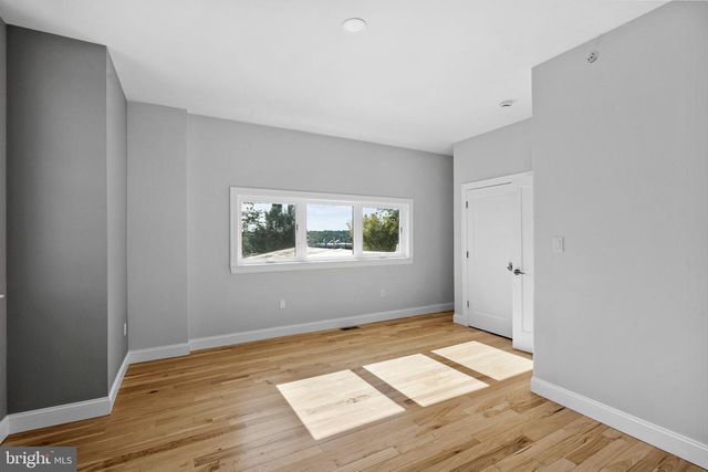 268 DUPONT ST, Philadelphia, PA 19128
