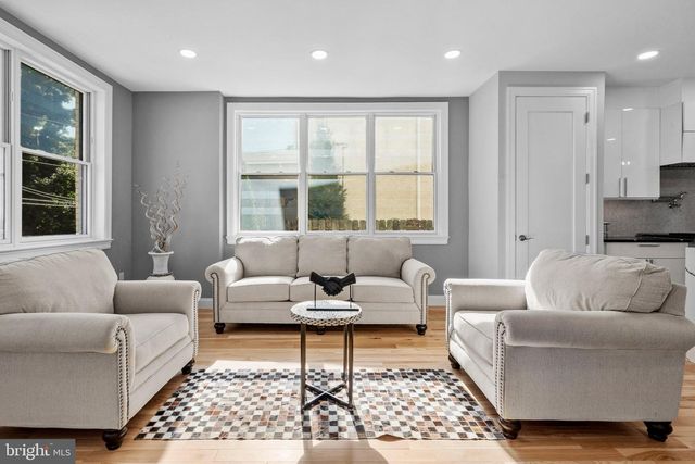 268 DUPONT ST, Philadelphia, PA 19128
