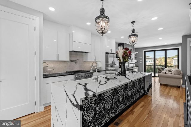 268 DUPONT ST, Philadelphia, PA 19128