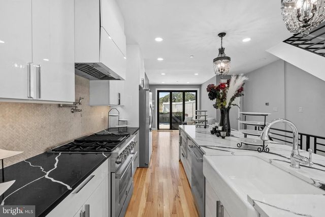 268 DUPONT ST, Philadelphia, PA 19128