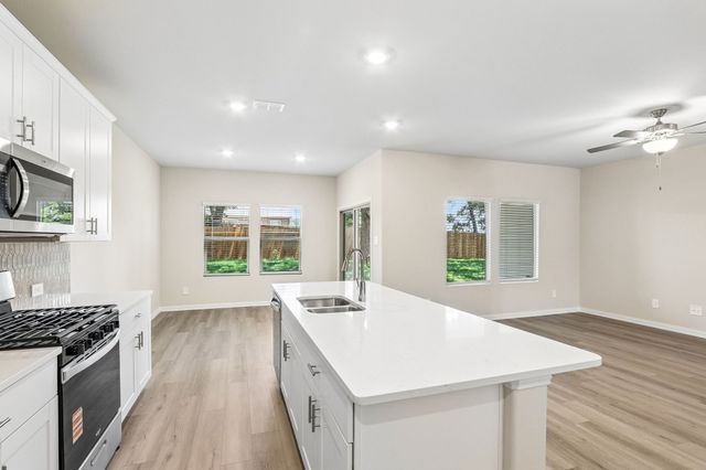 2209 Currents Road, Princeton, TX 75407
