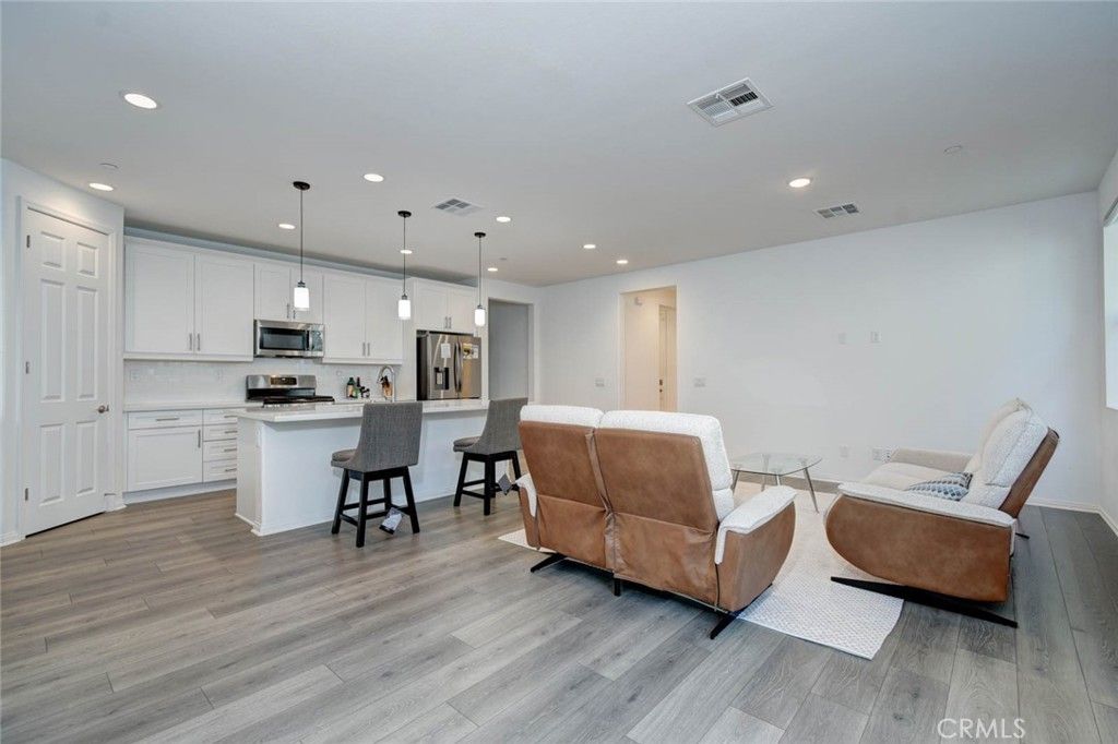 24064 Ashton, Corona, CA 92883 — photo 2