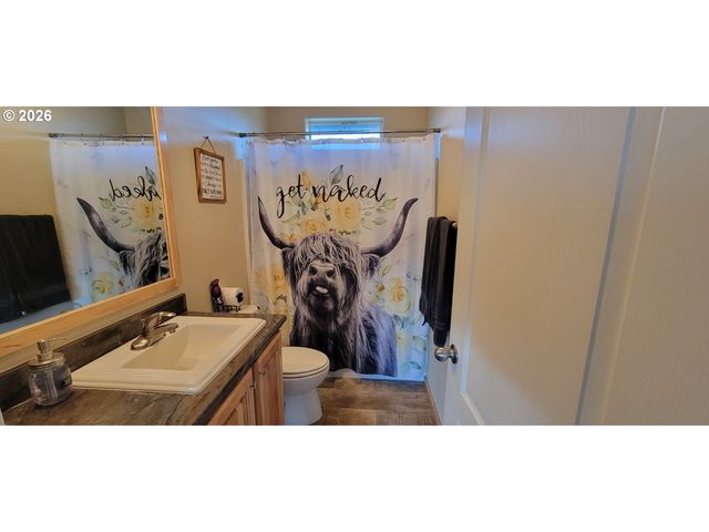 70724 BEAR CREEK Rd, Wallowa, OR 97885