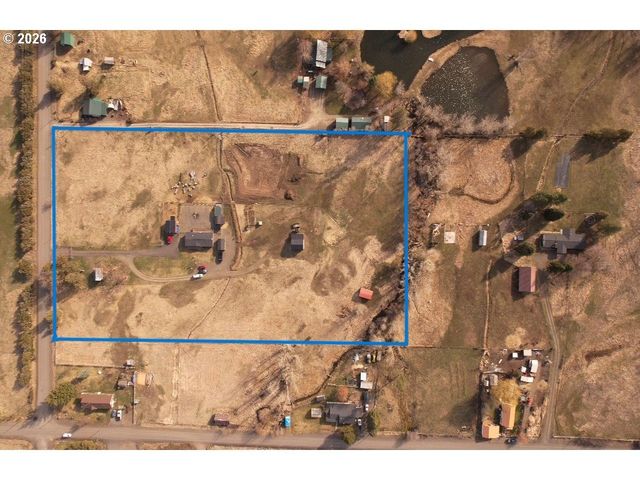 70724 BEAR CREEK Rd, Wallowa, OR 97885