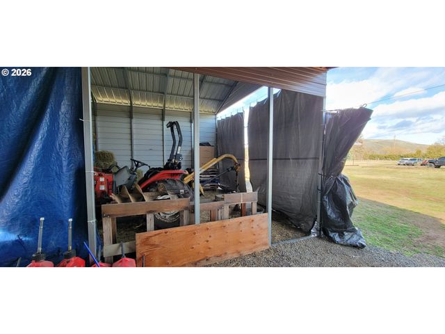 70724 BEAR CREEK Rd, Wallowa, OR 97885