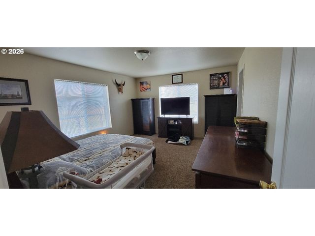 70724 BEAR CREEK Rd, Wallowa, OR 97885