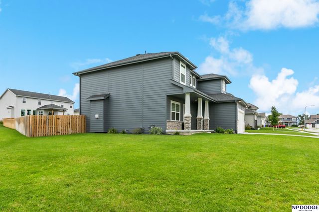 7806 S 199 Street, Gretna, NE 68028