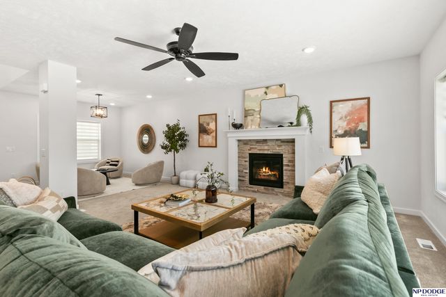7806 S 199 Street, Gretna, NE 68028