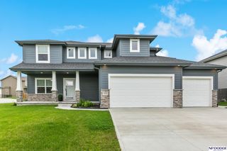 7806 S 199 Street, Gretna, NE 68028