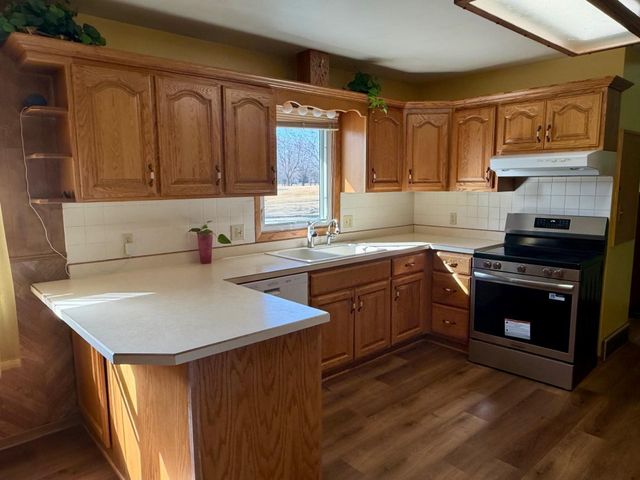 1025 Pershing Boulevard, Worthington, MN 56187