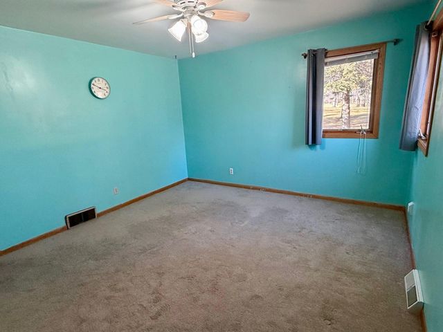 1025 Pershing Boulevard, Worthington, MN 56187