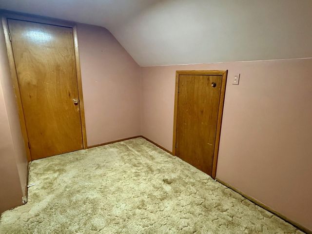 1025 Pershing Boulevard, Worthington, MN 56187