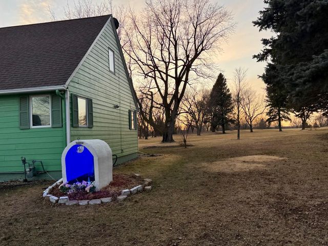 1025 Pershing Boulevard, Worthington, MN 56187