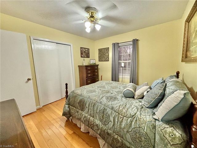 637 Pine Ridge Road, Mount Airy, NC 27030