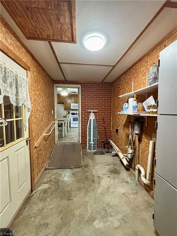 637 Pine Ridge Road, Mount Airy, NC 27030