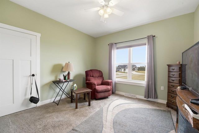 834 EVERGREEN DRIVE, Brownsville, WI 53006