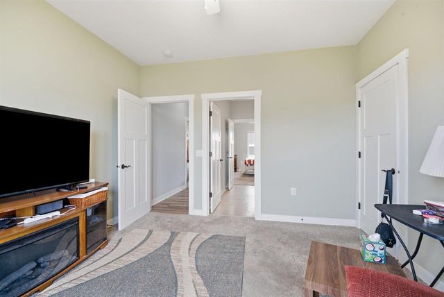 834 EVERGREEN DRIVE, Brownsville, WI 53006