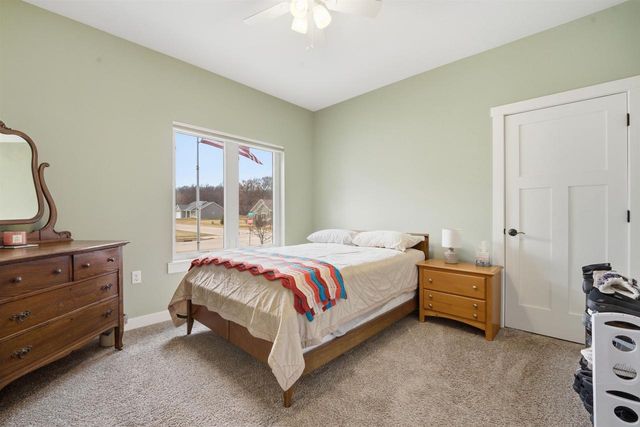 834 EVERGREEN DRIVE, Brownsville, WI 53006
