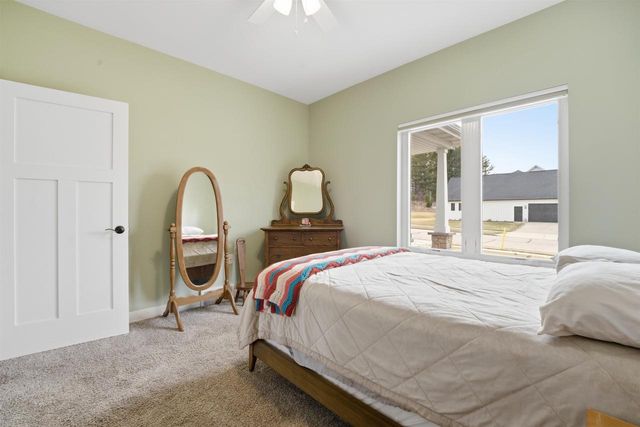 834 EVERGREEN DRIVE, Brownsville, WI 53006