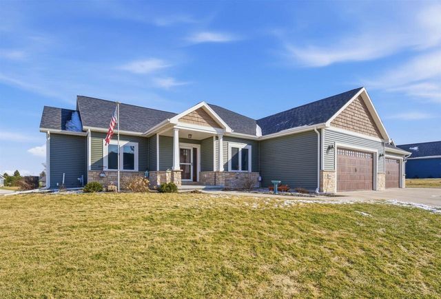 834 EVERGREEN DRIVE, Brownsville, WI 53006