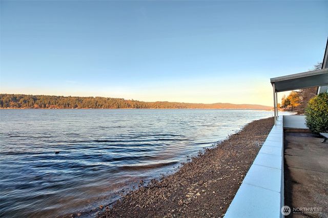 11181 E State Route 106, Union, WA 98592