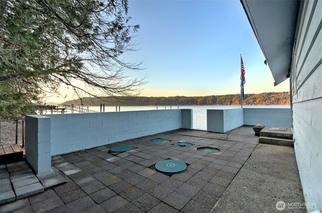 11181 E State Route 106, Union, WA 98592