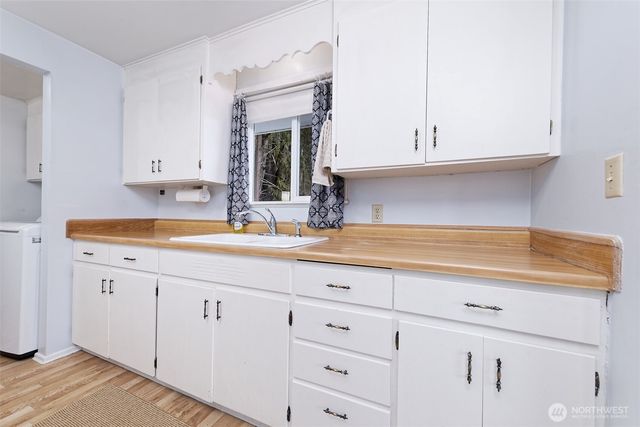 11181 E State Route 106, Union, WA 98592