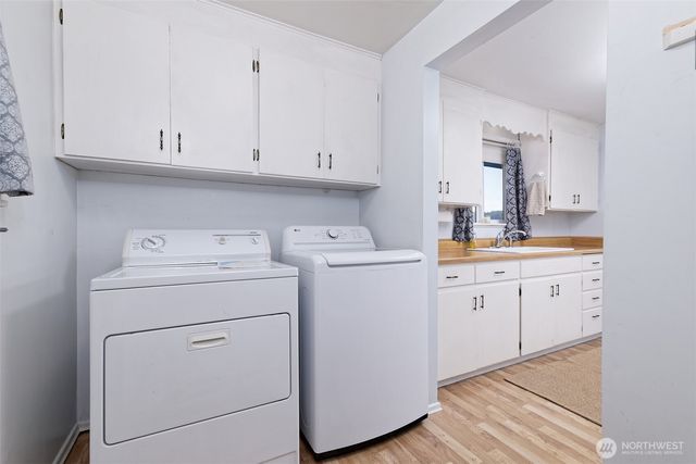 11181 E State Route 106, Union, WA 98592