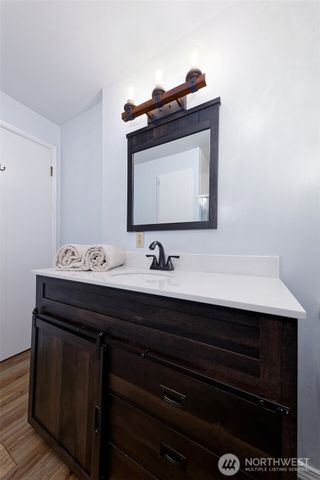 11181 E State Route 106, Union, WA 98592