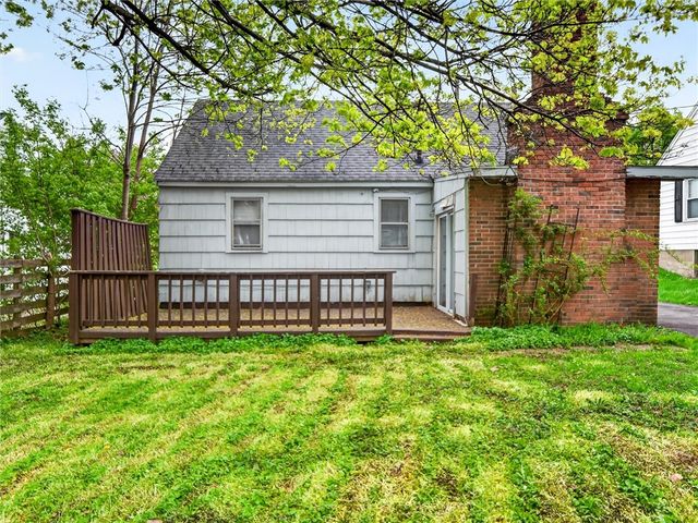 45 Ridgecrest Road, Greece, NY 14626
