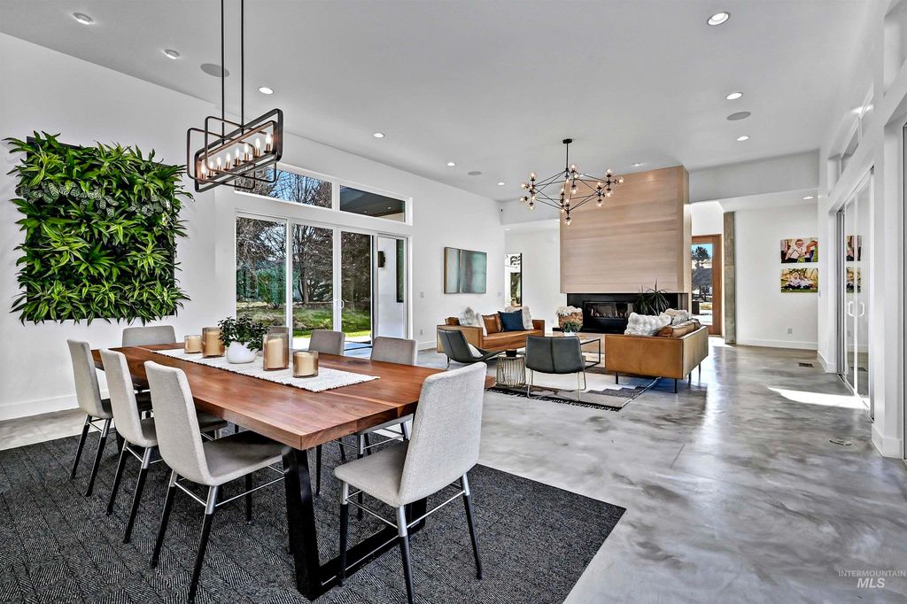 348 E Riversedge Drive, Eagle, ID 83616 photo 11