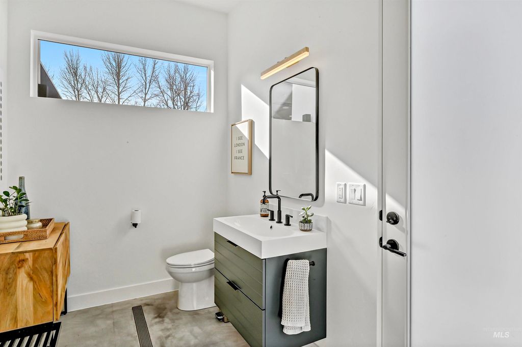 348 E Riversedge Drive, Eagle, ID 83616 photo 38