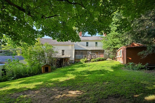 9 Academy Avenue, Atkinson, NH 03811